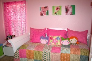 A tiny bedroom for a tiny little princess
