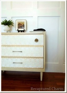 old teak dresser 034a_thumb[7]