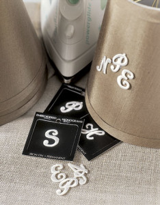White-Embroidered-Letters-GTL0206-de