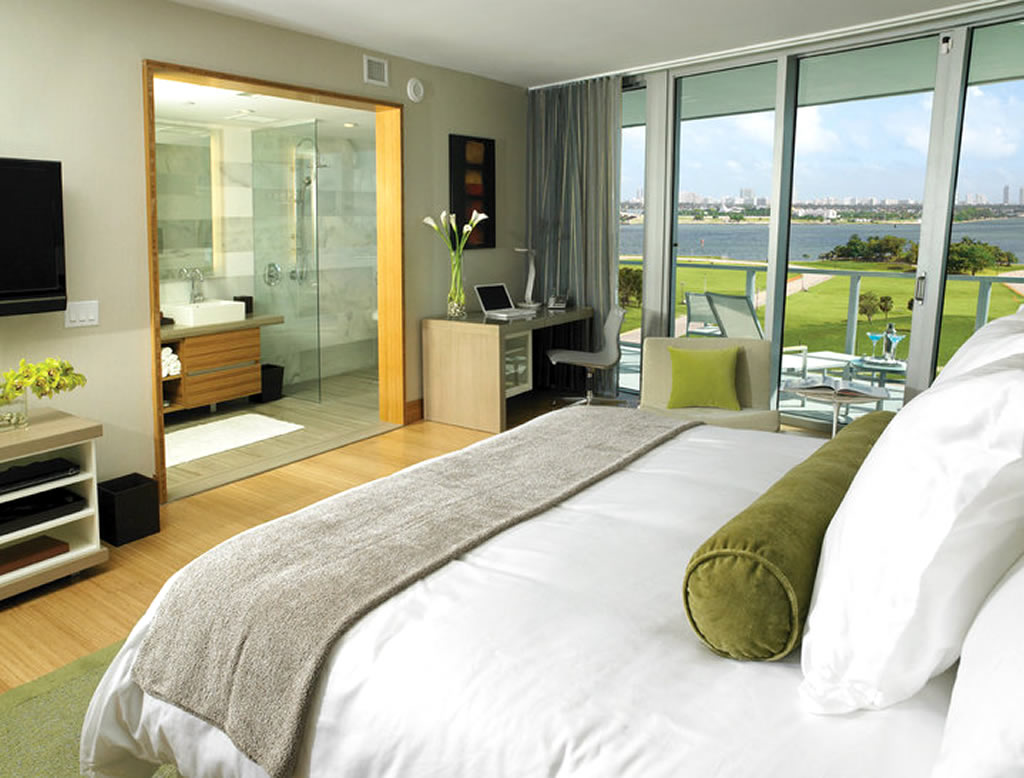 Boutique-Deluxe-Room-Hospitality-Interior-Design-of-Casa-Moderna-Downtown-Miami